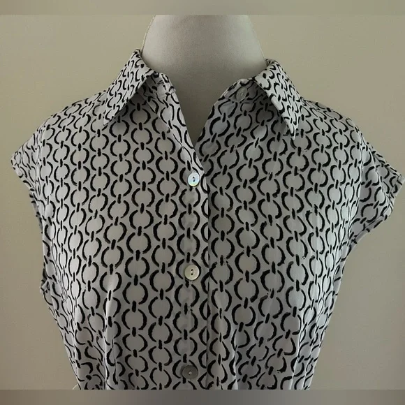 CUTE White w/Black/Brown Dress - Picture 2 of 7